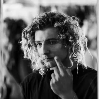 Lorenzo Casati, professional Big Air kitesurfer from Italy – portrait