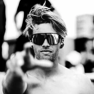Jason van der Spuy, professional Big Air kitesurfer from South Africa – portrait