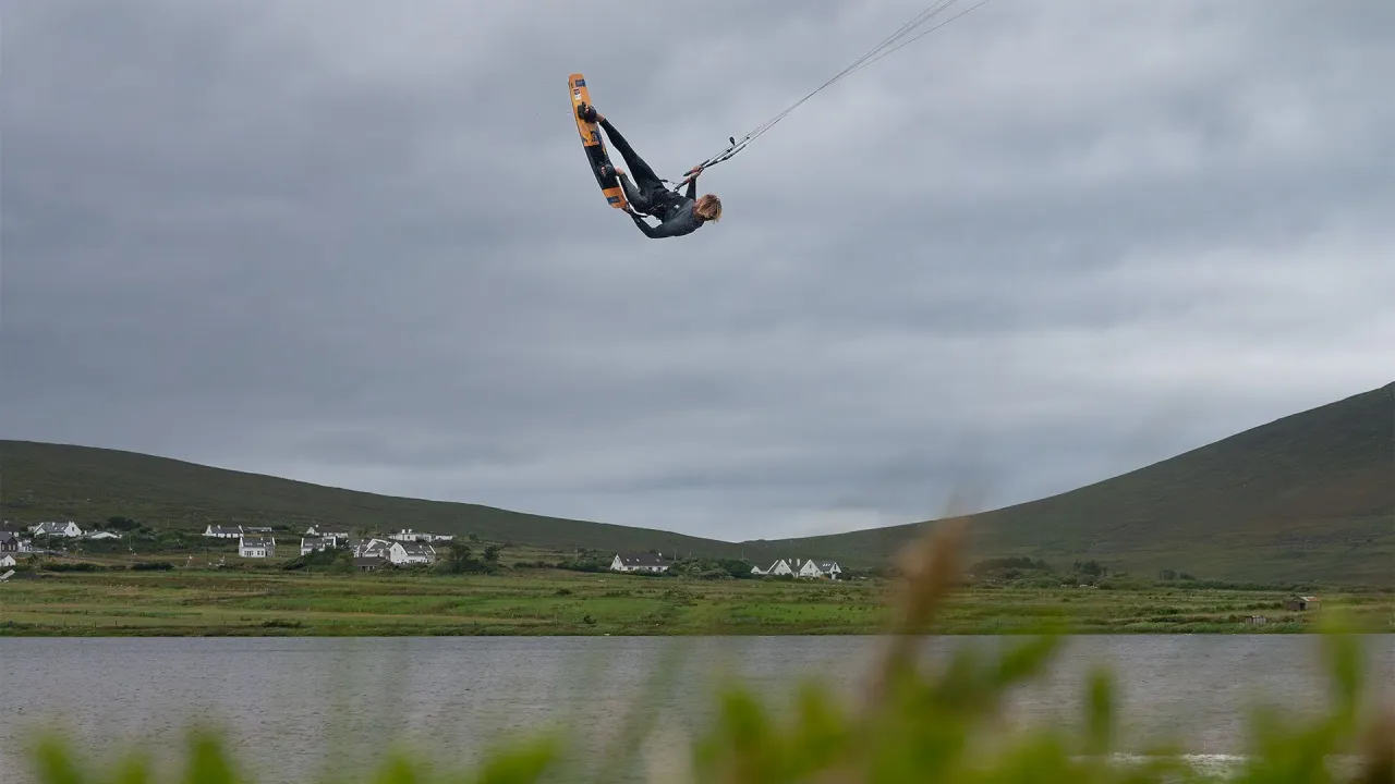 Airush Livewire Air prancha de kitesurf — foto oficial do produto